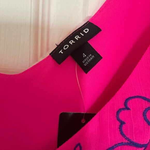 Torrid - NWT - Embroidered Cami - Bright Neon Pink - Picture 3 of 7